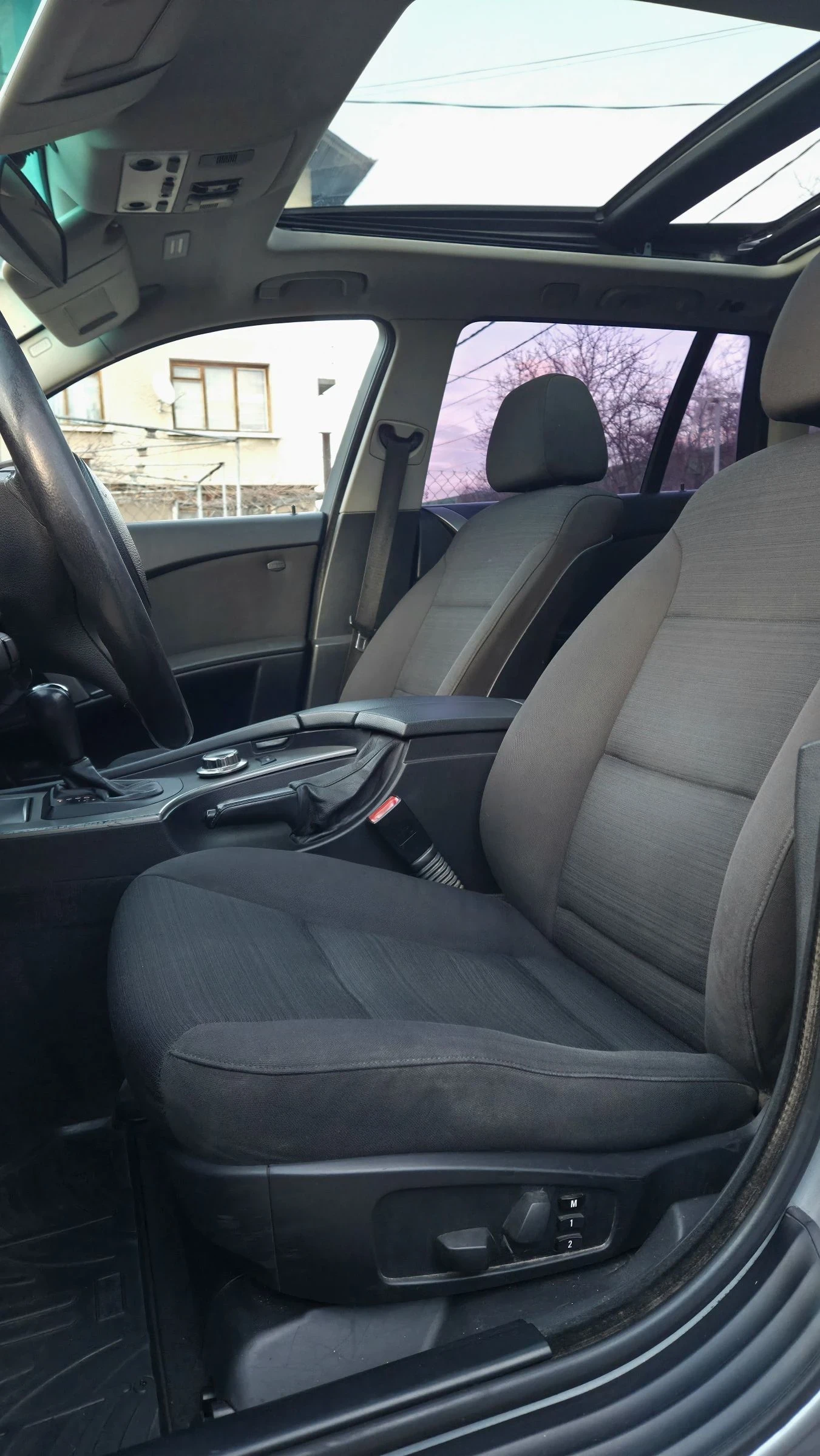 BMW 530 D/231hp Панорама-Подгрев, снимка 7 - Автомобили и джипове - 54527352