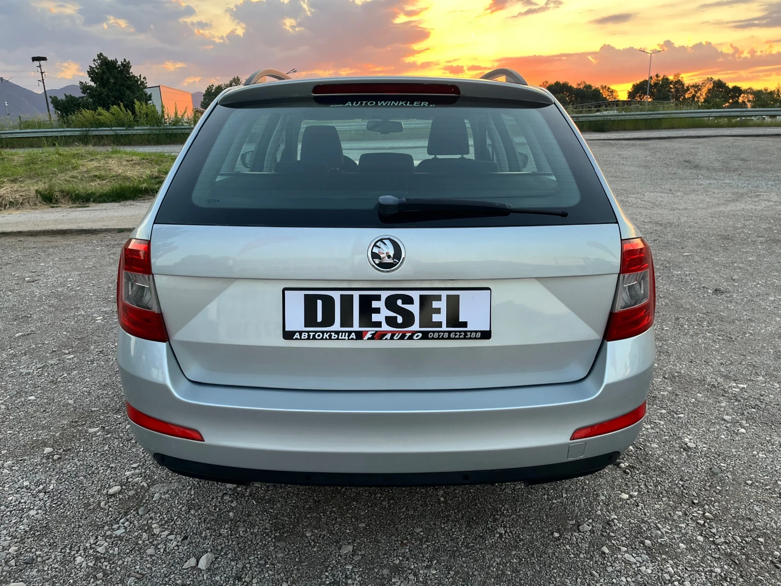 Skoda Octavia 1.6TDI-DSG-FEIS, снимка 10 - Автомобили и джипове - 54695019