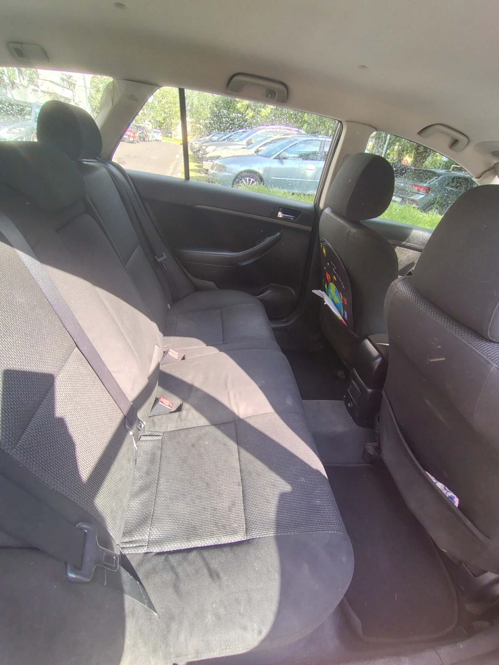 Toyota Avensis, снимка 7 - Автомобили и джипове - 54698403