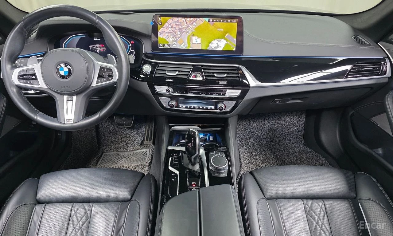 BMW 530E M* SPORT* HARMON* KARDON* ХЕДЪП* КАМЕРА* КЕЙЛЕС* , снимка 7 - Автомобили и джипове - 54823369