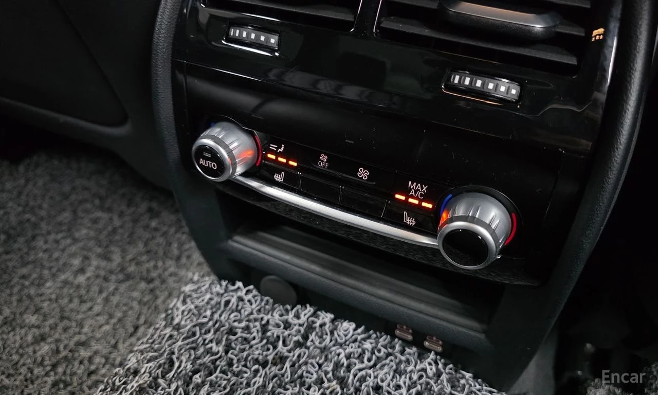 BMW 530E M* SPORT* HARMON* KARDON* ХЕДЪП* КАМЕРА* КЕЙЛЕС* , снимка 15 - Автомобили и джипове - 54823369
