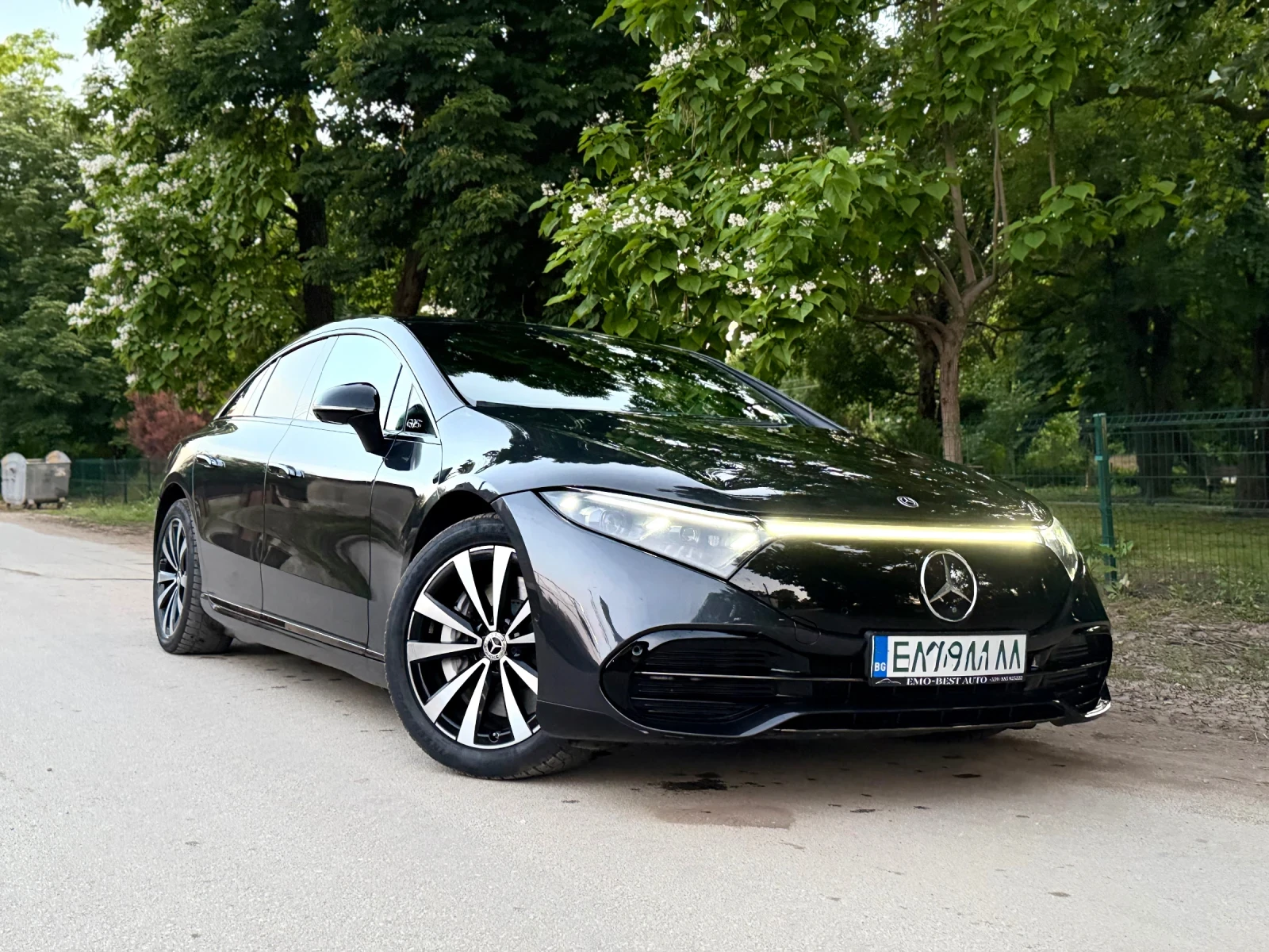 Mercedes-Benz EQS 450+ * DIST* BUR* 360* DIGITAL LIGHT , снимка 3 - Автомобили и джипове - 54833231