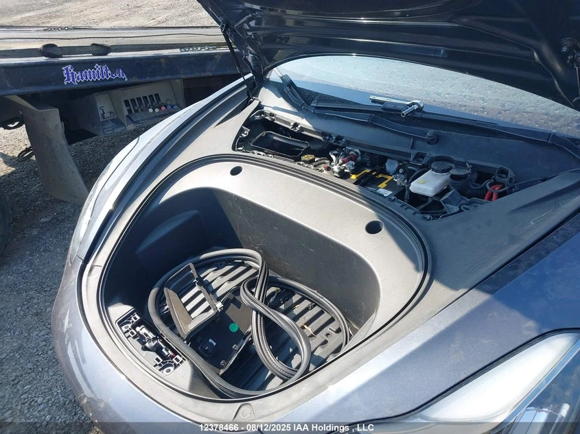 Tesla Model 3 Facelift LFP Термопомпа, снимка 9 - Автомобили и джипове - 55005422