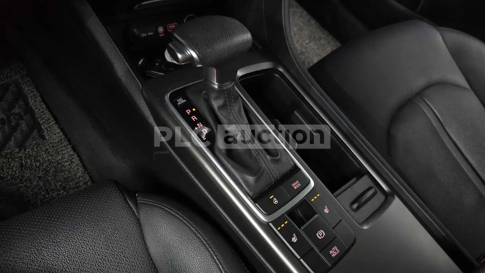 Kia K5 2.0| КАМЕРА| ПОДГРЕВ| DISTRONIC| ВКЛ.ТЕХНОТЕСТ, снимка 10 - Автомобили и джипове - 55009614