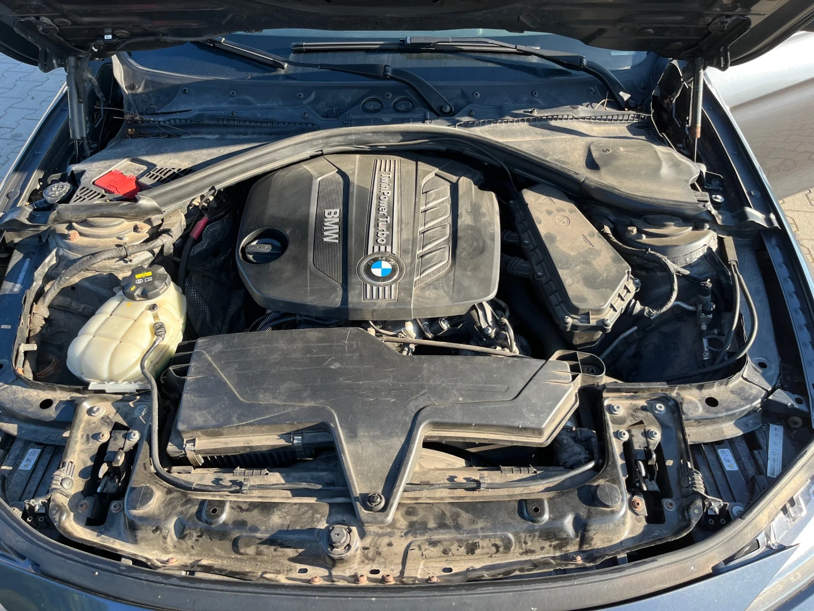 BMW 318 d xDrive, снимка 7 - Автомобили и джипове - 55041297
