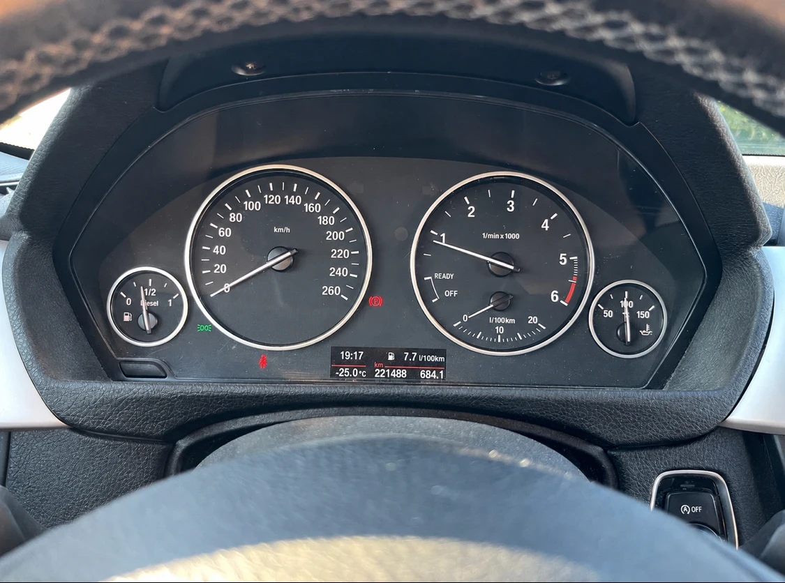BMW 318 d xDrive, снимка 6 - Автомобили и джипове - 55041297