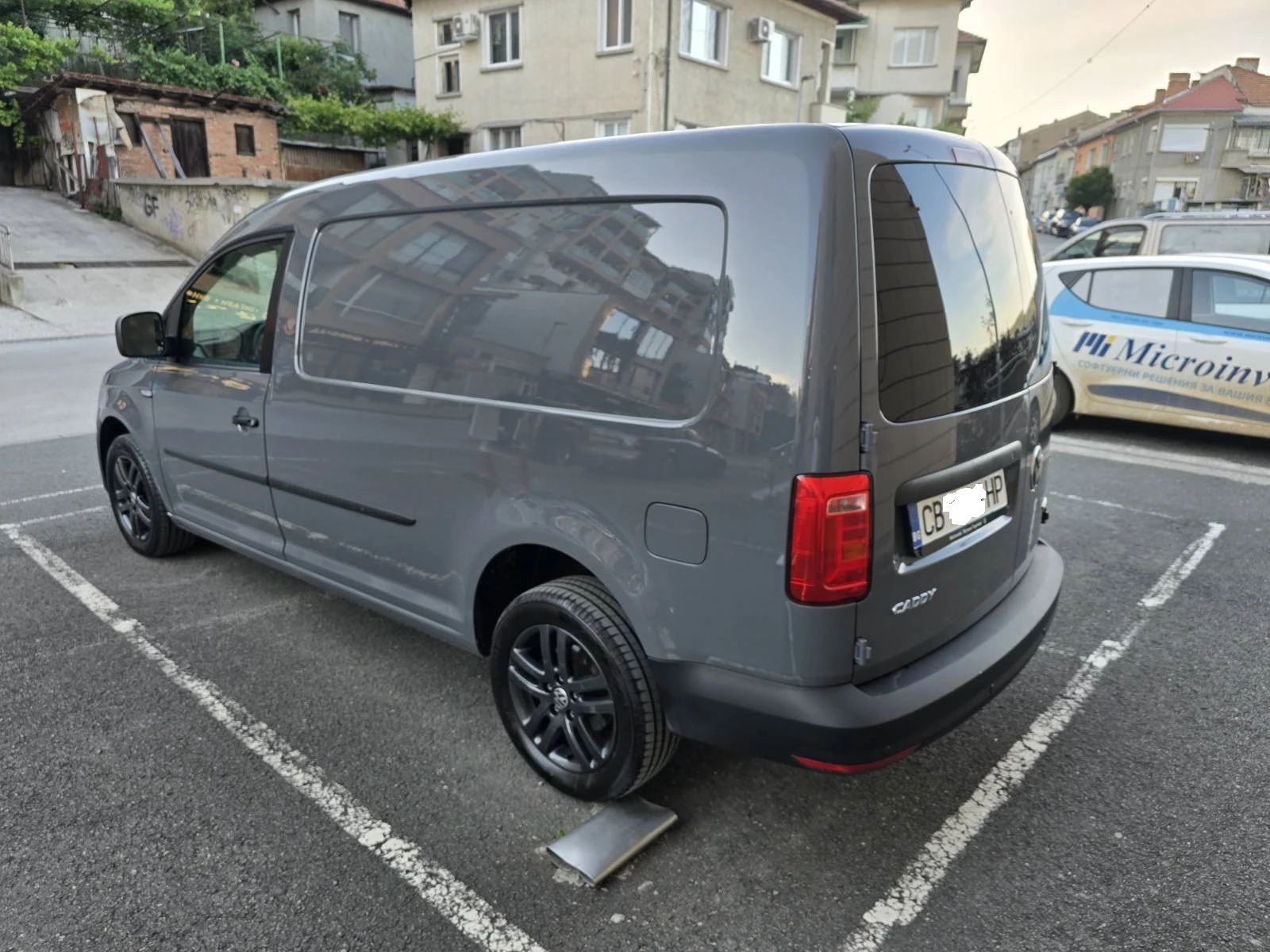 VW Caddy 2.0TDI 4Motion, снимка 7 - Автомобили и джипове - 55124369