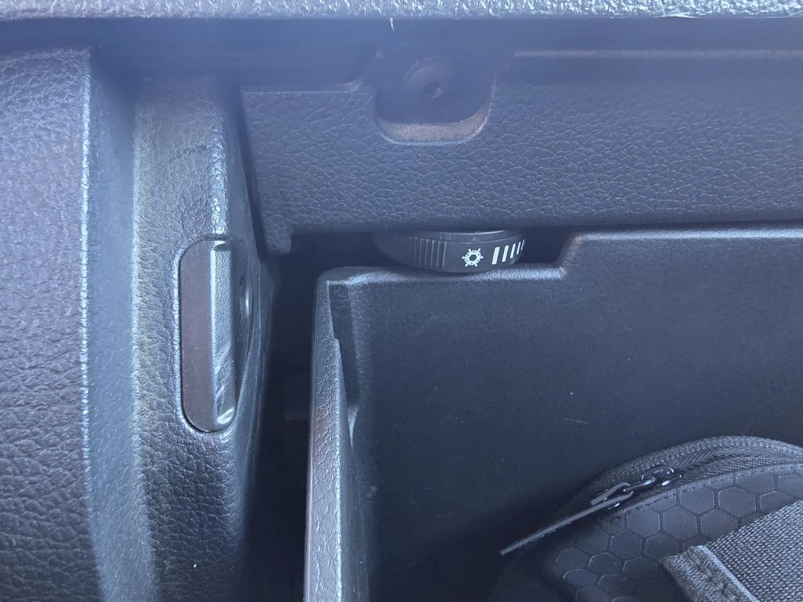 VW Caddy 2.0TDI 4Motion, снимка 12 - Автомобили и джипове - 55124369