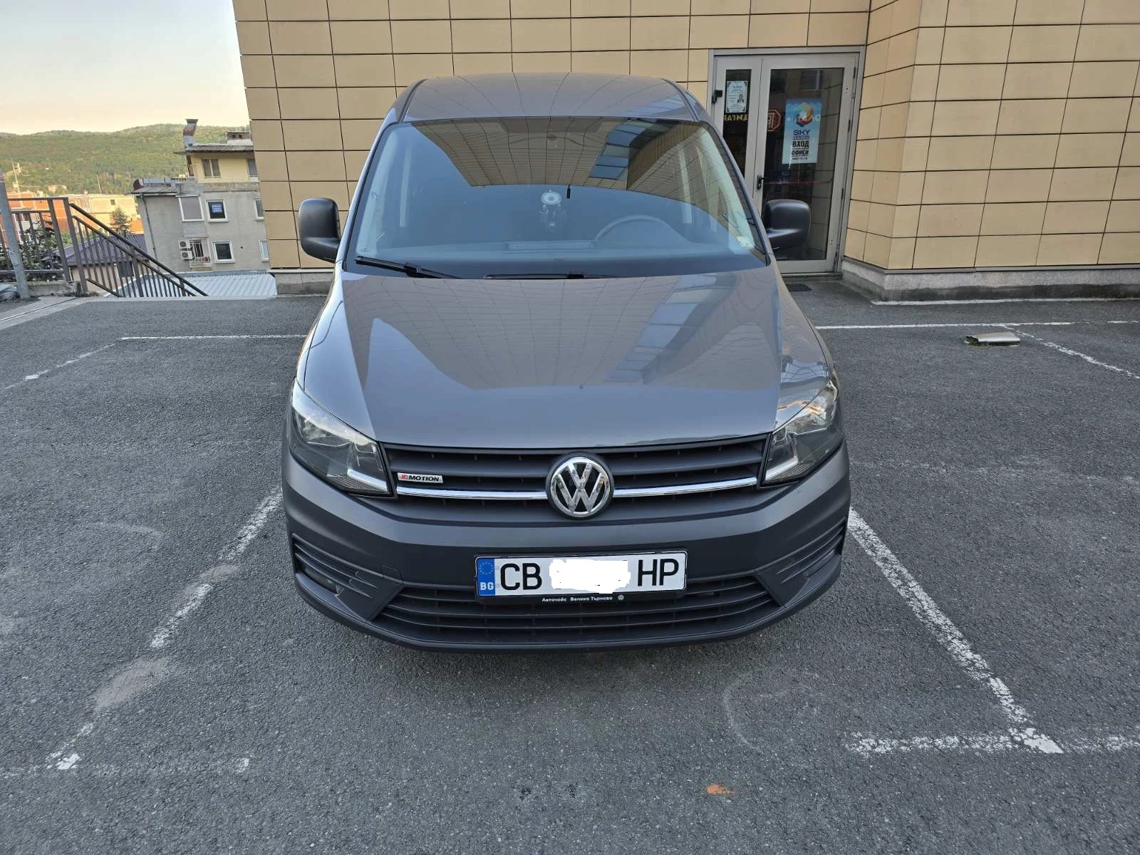 VW Caddy 2.0TDI 4Motion, снимка 3 - Автомобили и джипове - 55124369
