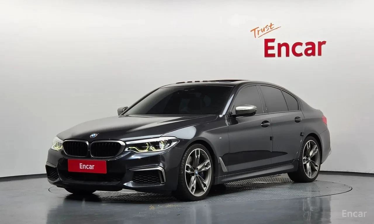 BMW 550 M Sport* HeadUP* Navi* Camera, снимка 3 - Автомобили и джипове - 55244925