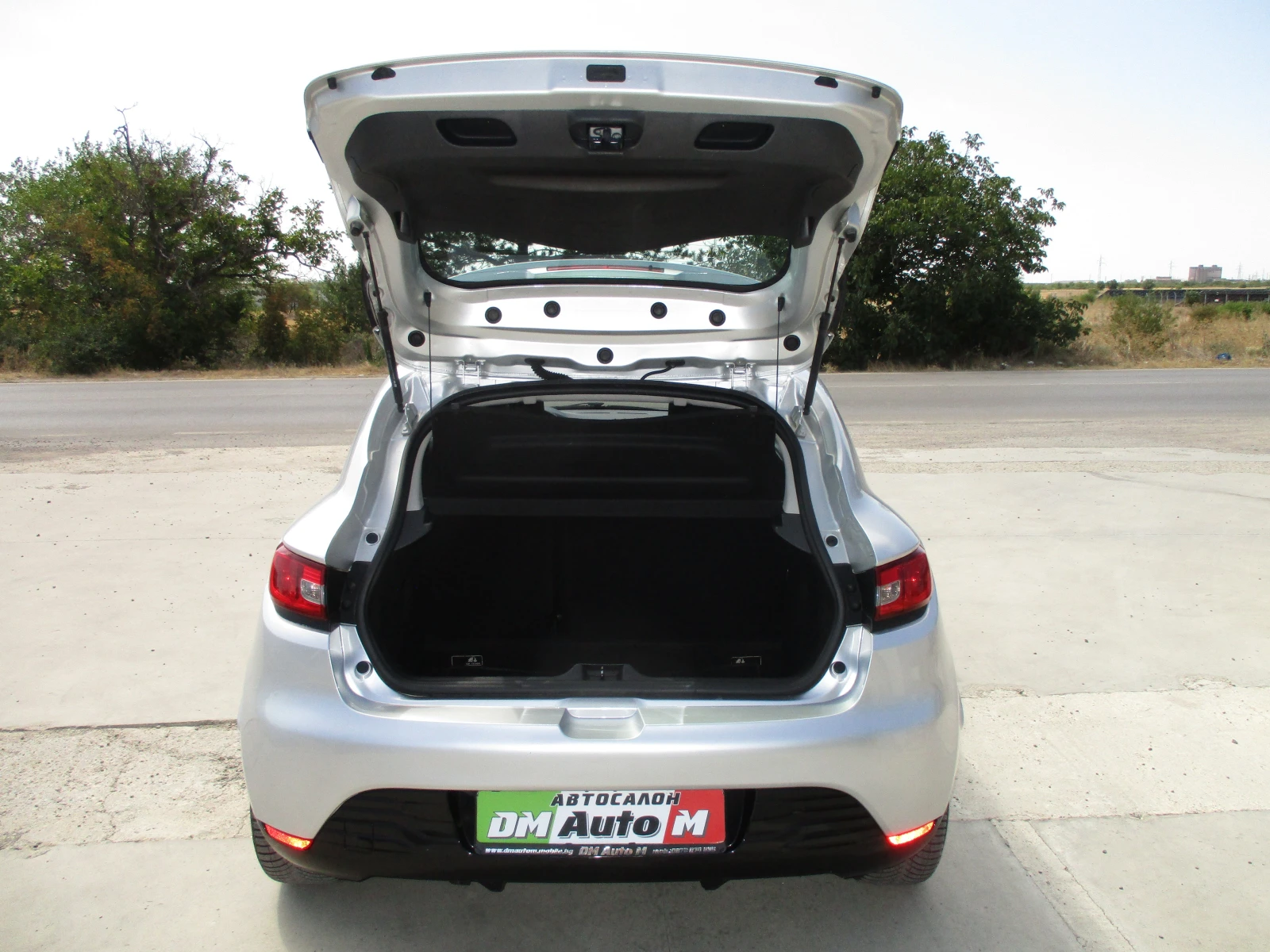 Renault Clio 1.5/ДИЗЕЛ/75кс./X-BASS/КАТО НОВА/, снимка 16 - Автомобили и джипове - 55799622