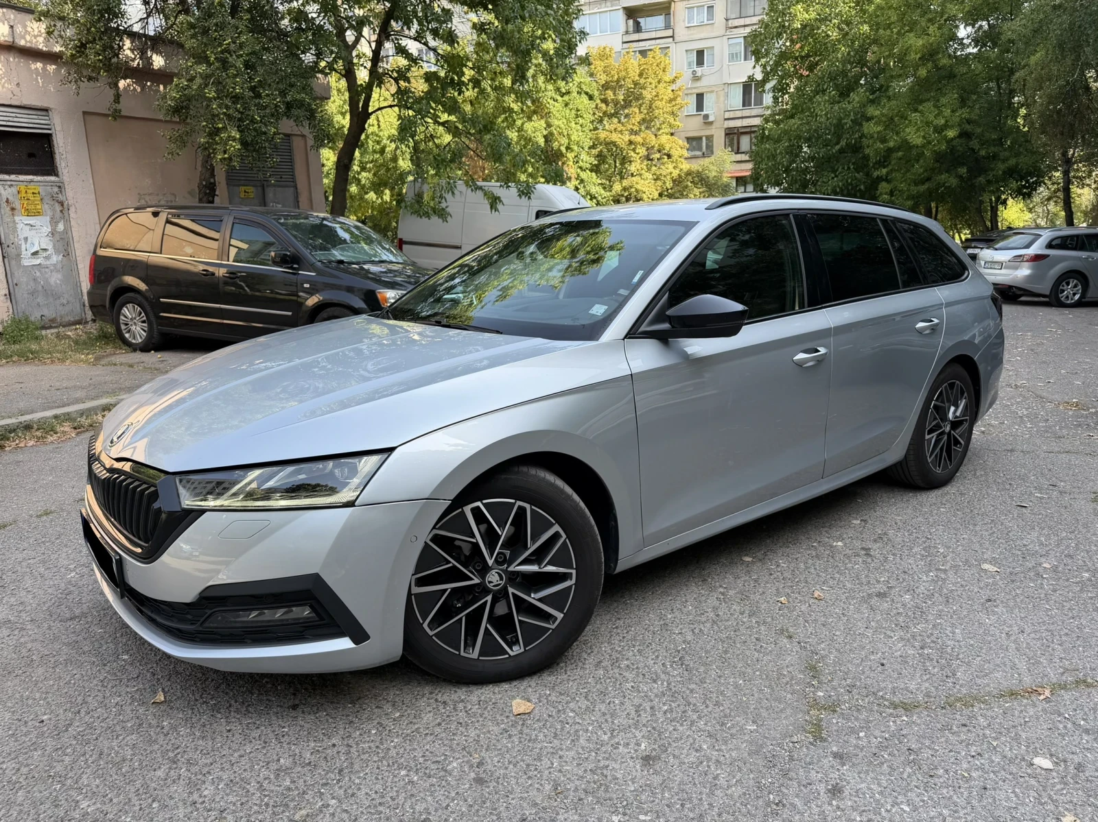 Skoda Octavia 2.0 TDI, снимка 6 - Автомобили и джипове - 55884761