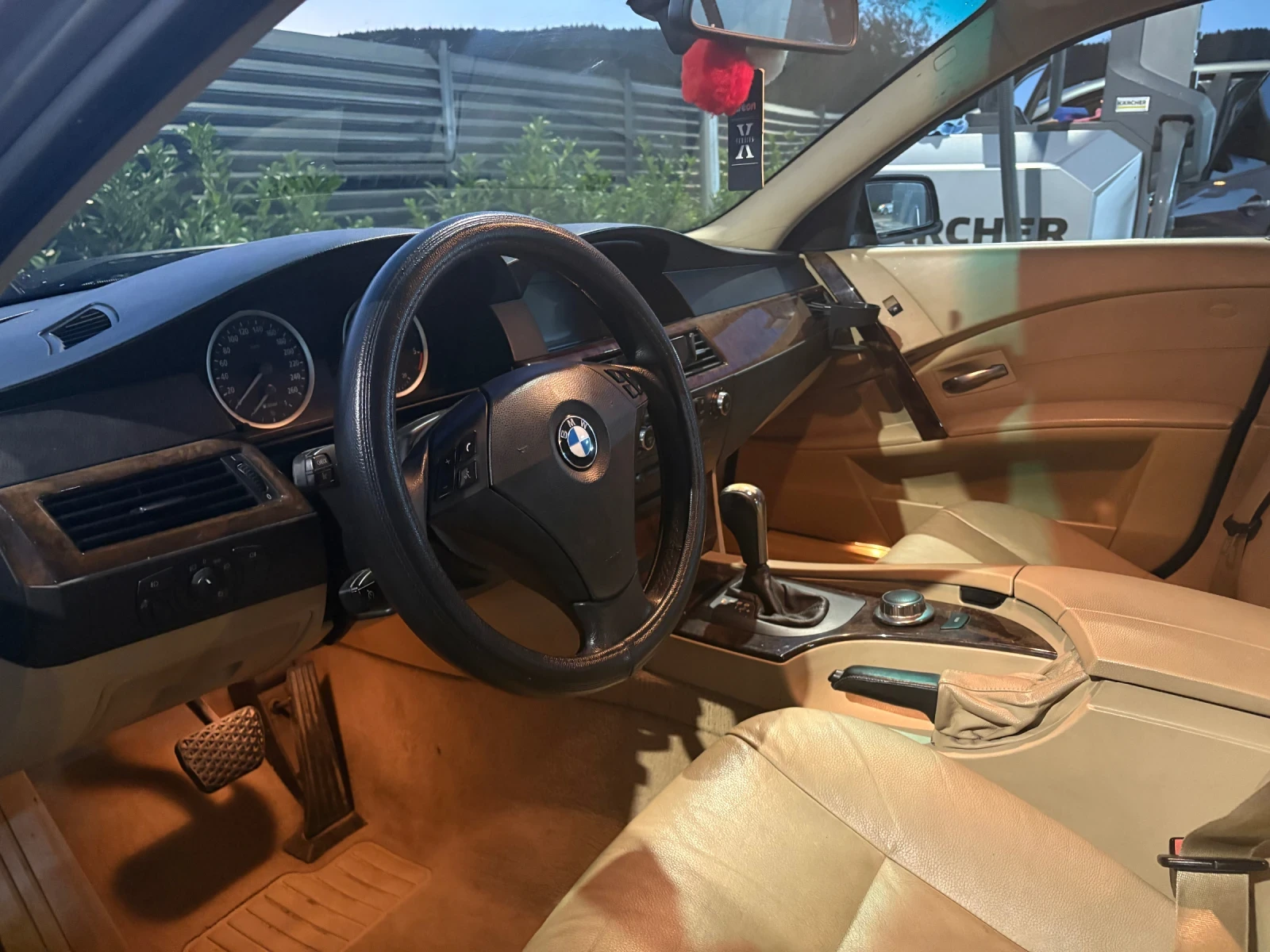 BMW 530, снимка 4 - Автомобили и джипове - 55963760