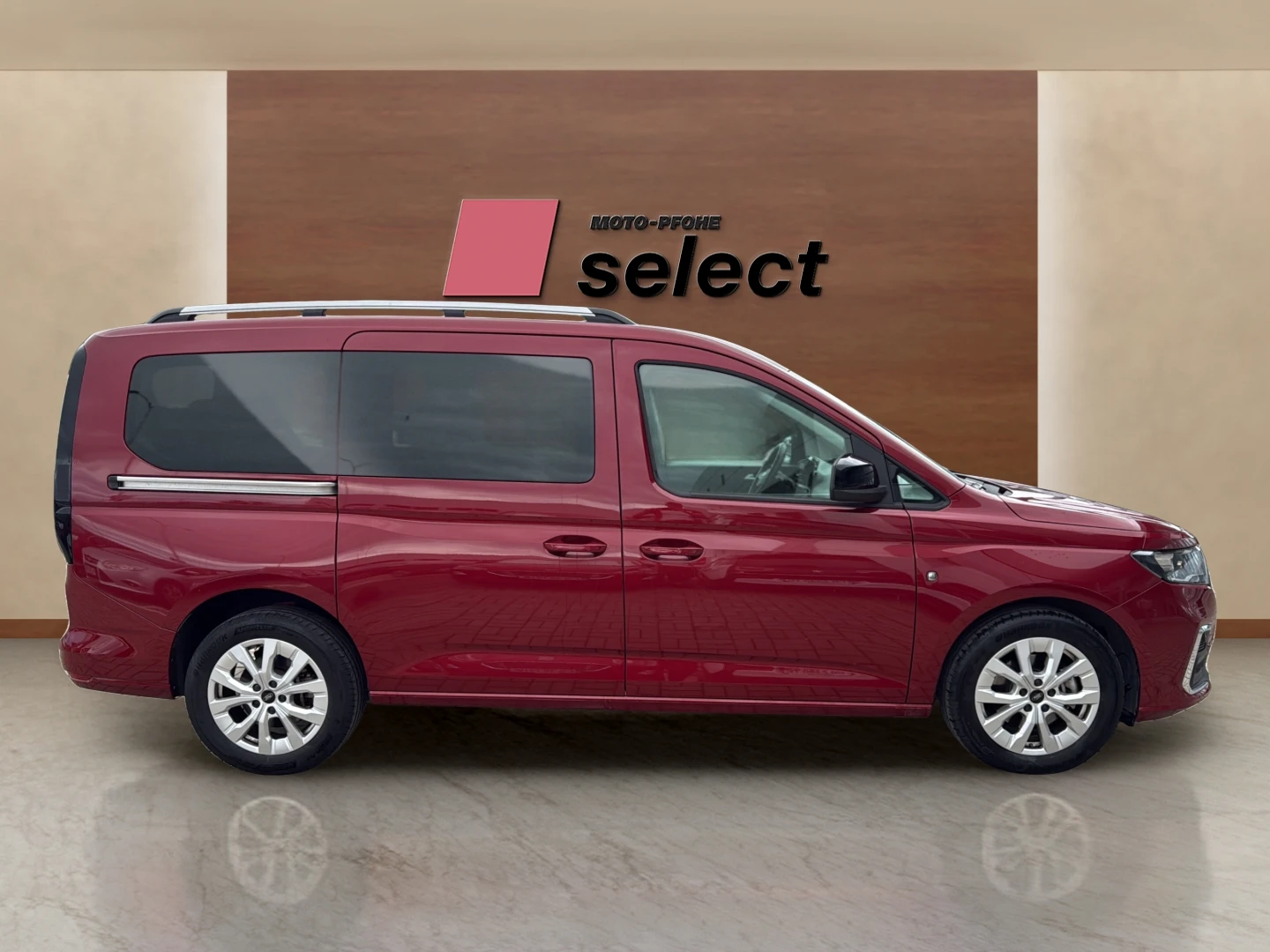 Ford Tourneo Connect 2.0 EcoBlue, снимка 5 - Автомобили и джипове - 55982860