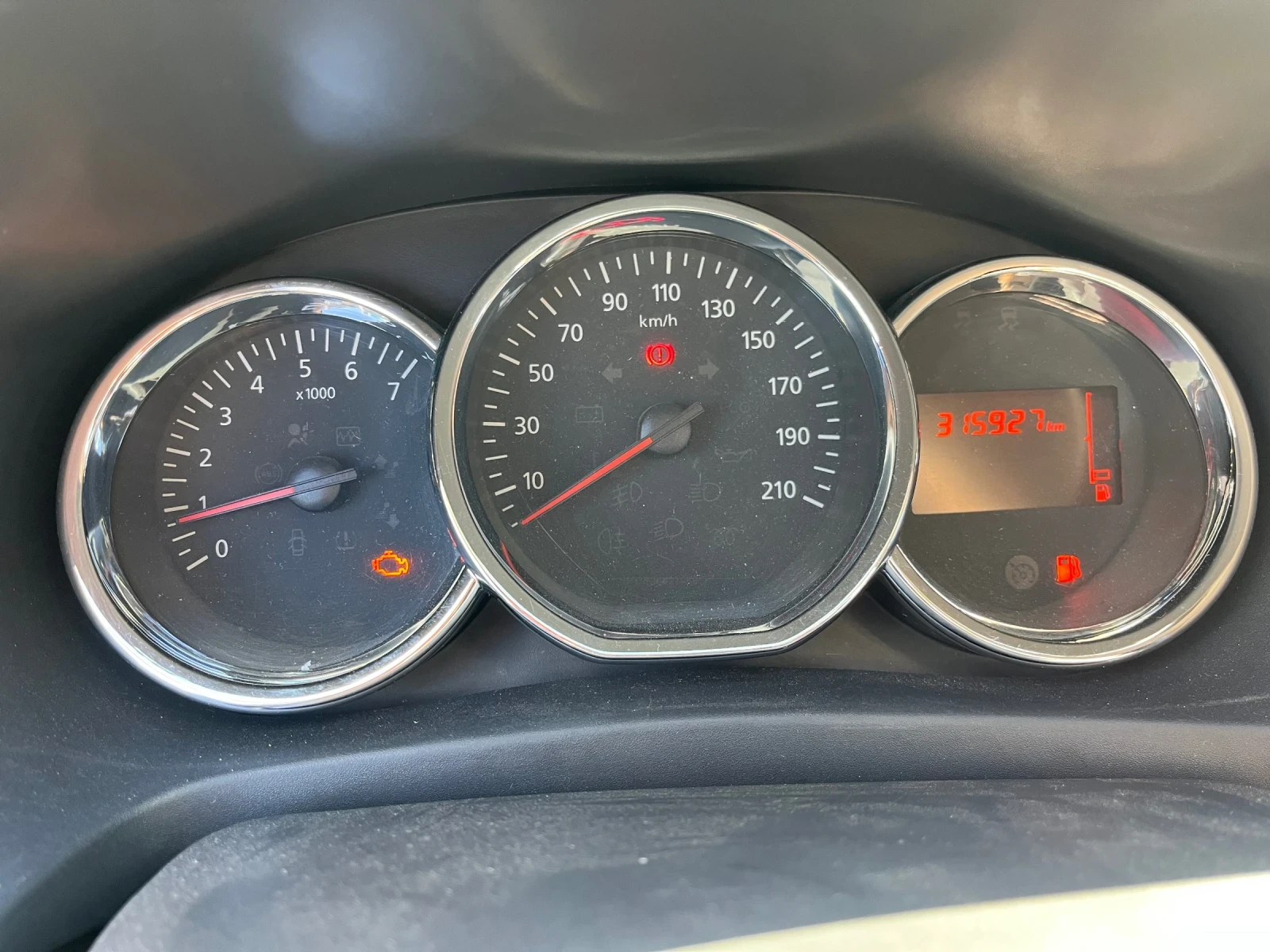 Dacia Logan 1.2 MCV GAZ, снимка 16 - Автомобили и джипове - 56002974