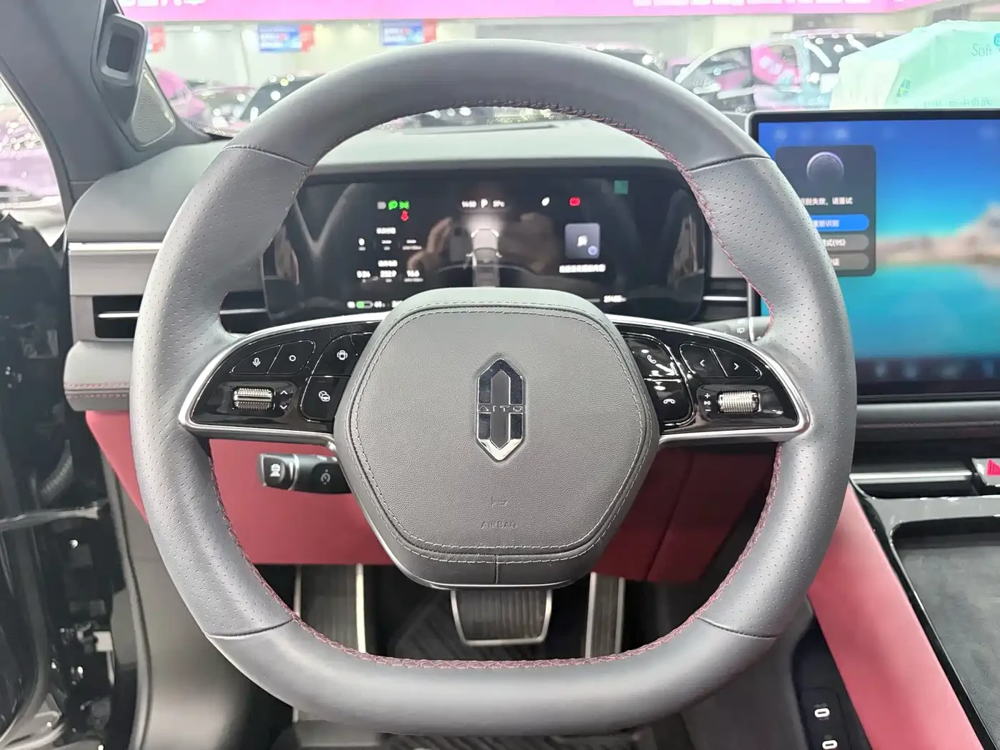 AITO 5 Pure Electric RWD | Advanced Smart Driving Edition | Mobile.bg � ����������� 5