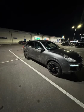 Porsche Cayenne 4.2, снимка 2