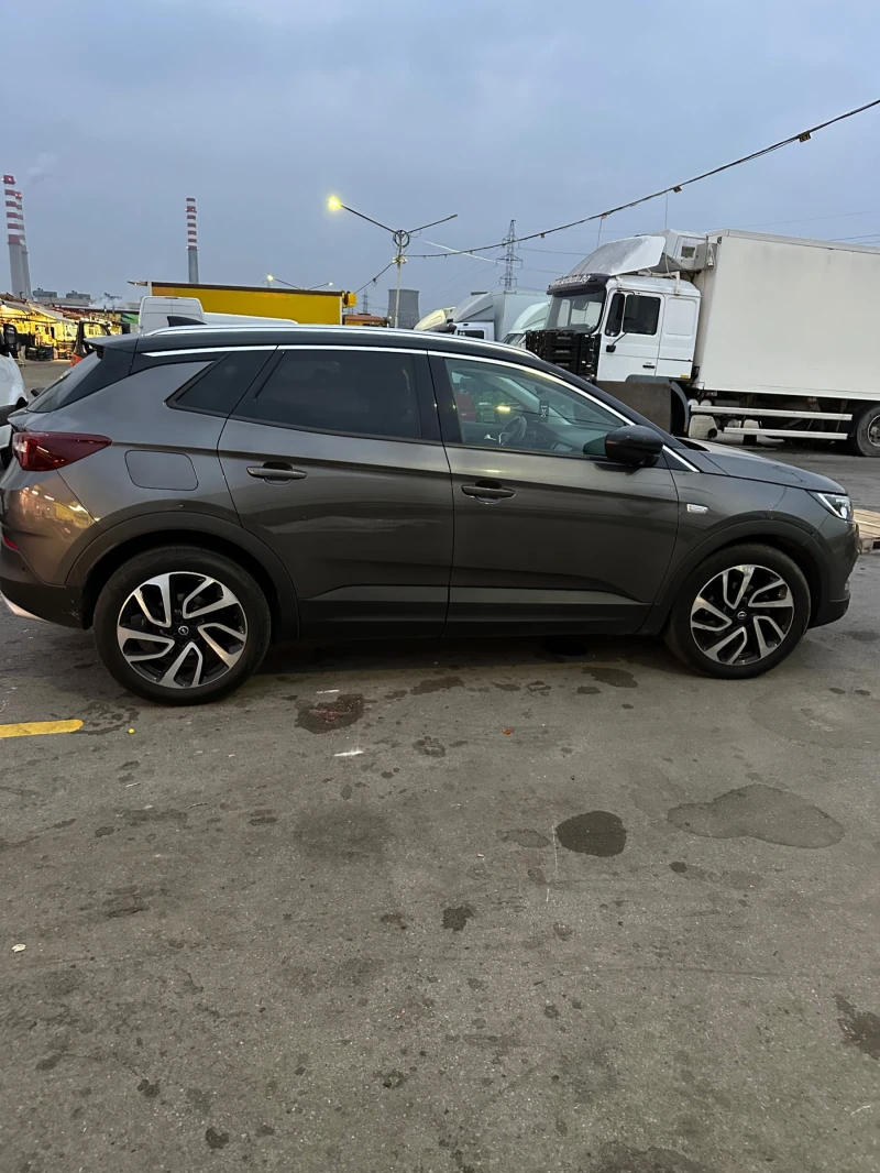 Opel Grandland X, снимка 3 - Автомобили и джипове - 47818819