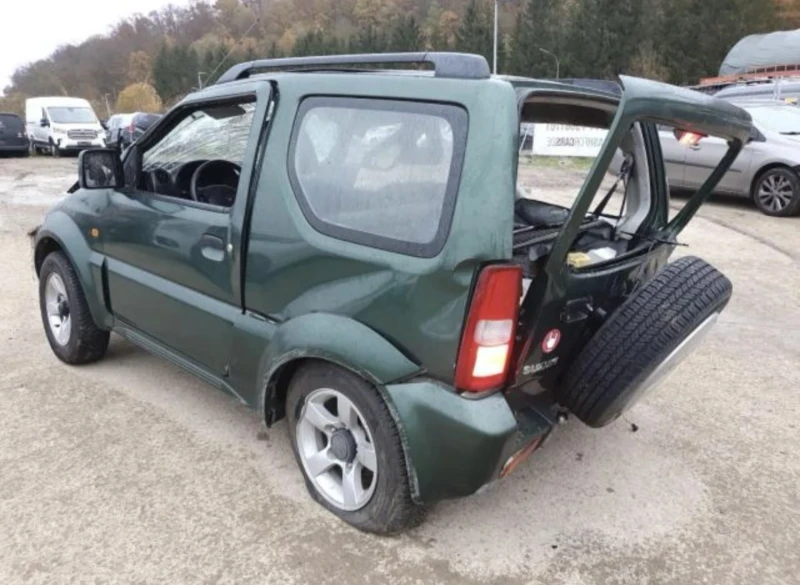 Suzuki Jimny 1.3i, снимка 3 - Автомобили и джипове - 48117776