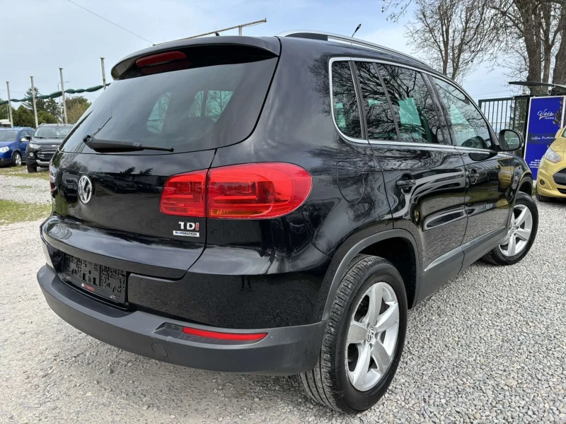 VW Tiguan 2.0TDI XENON, снимка 4 - Автомобили и джипове - 49939728