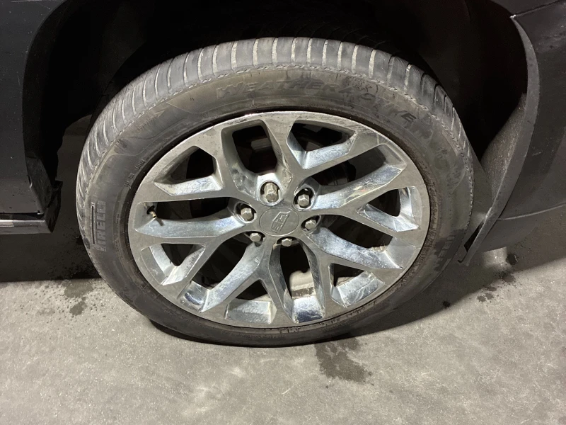 Cadillac Escalade * PLATINUM* 6.2 AWD* CARFAX* , снимка 9 - Автомобили и джипове - 53121199