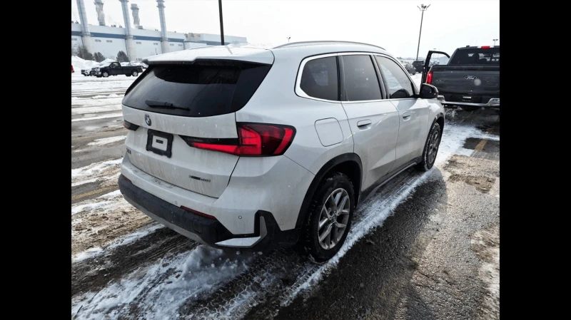 BMW X1 * xDrive28i * CARFAX * ЦЕНА ДО БГ, снимка 4 - Автомобили и джипове - 53469814