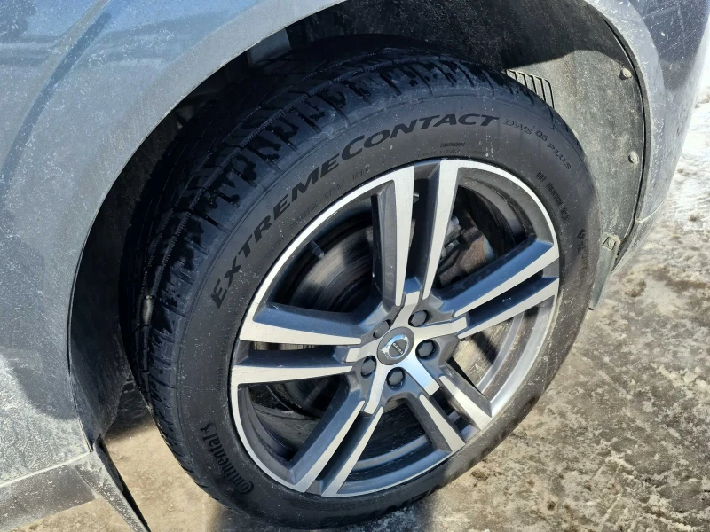 Volvo XC60 T8 Inscription Expression Plug-in Hybrid , снимка 10 - Автомобили и джипове - 53559806