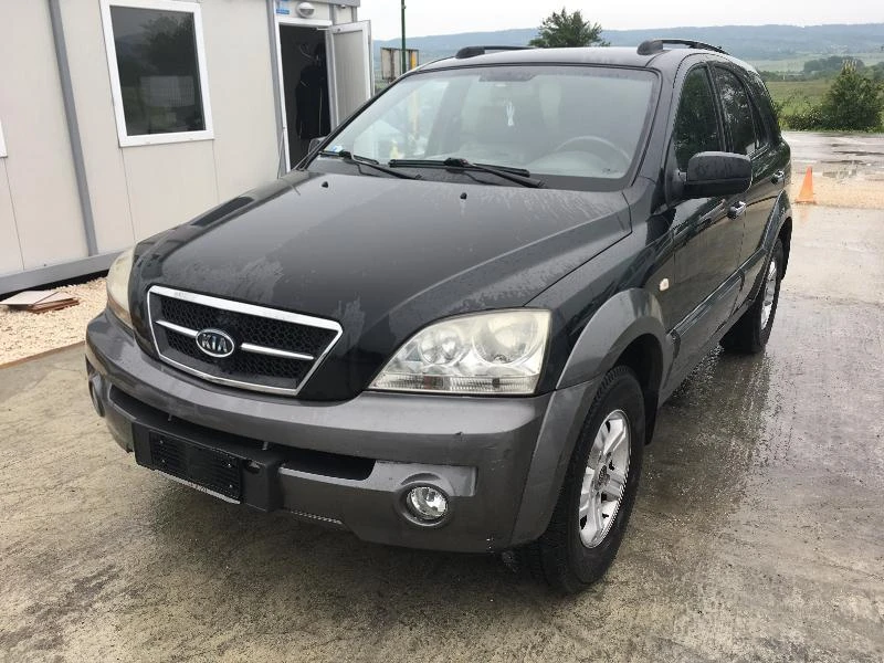 Kia Sorento 2.5 CRDI 3бр., снимка 1 - Автомобили и джипове - 25443994