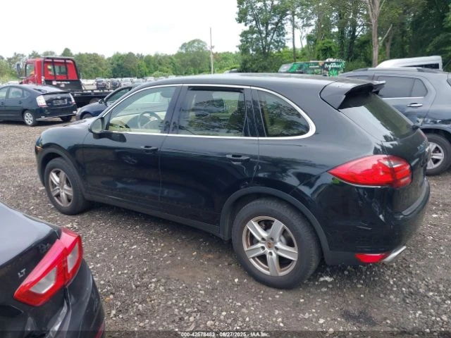 Porsche Cayenne  - изображение 5