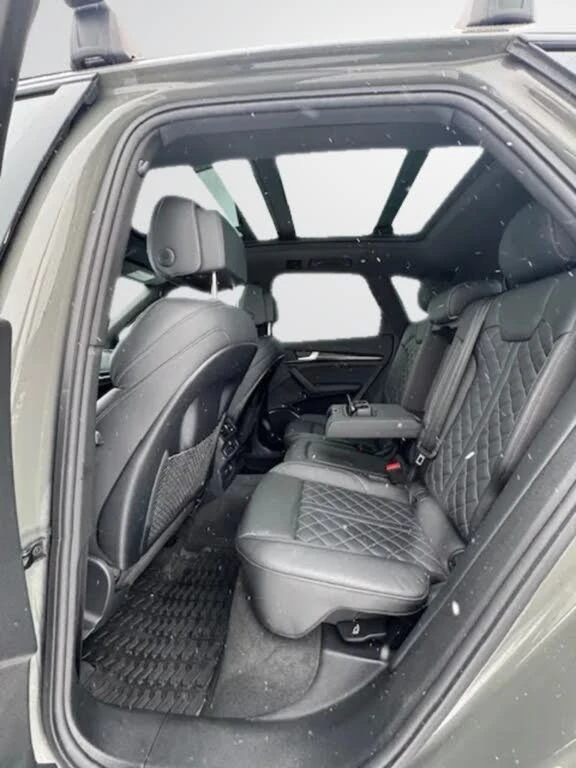 Audi SQ5 quattro* Premium* АвтоКредит* (ЦЕНА ДО БГ), снимка 9 - Автомобили и джипове - 54002022