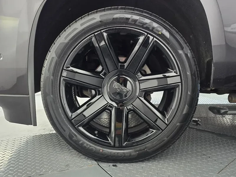 Cadillac Escalade 6.2, снимка 4 - Автомобили и джипове - 55704603