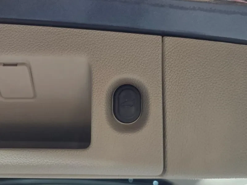 Cadillac Escalade 6.2, снимка 17 - Автомобили и джипове - 55704603