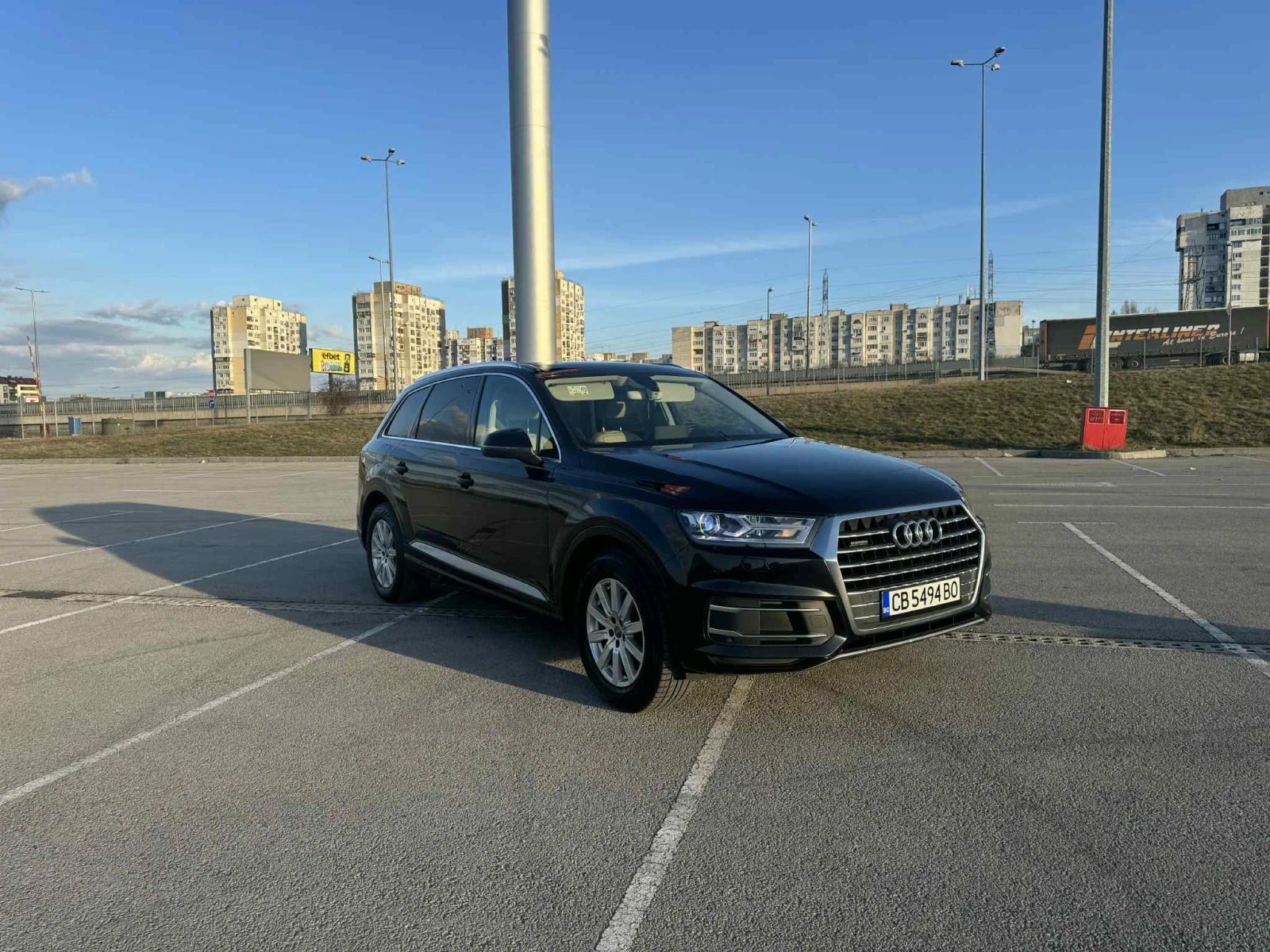 Audi Q7 Digital, Теглич, снимка 1