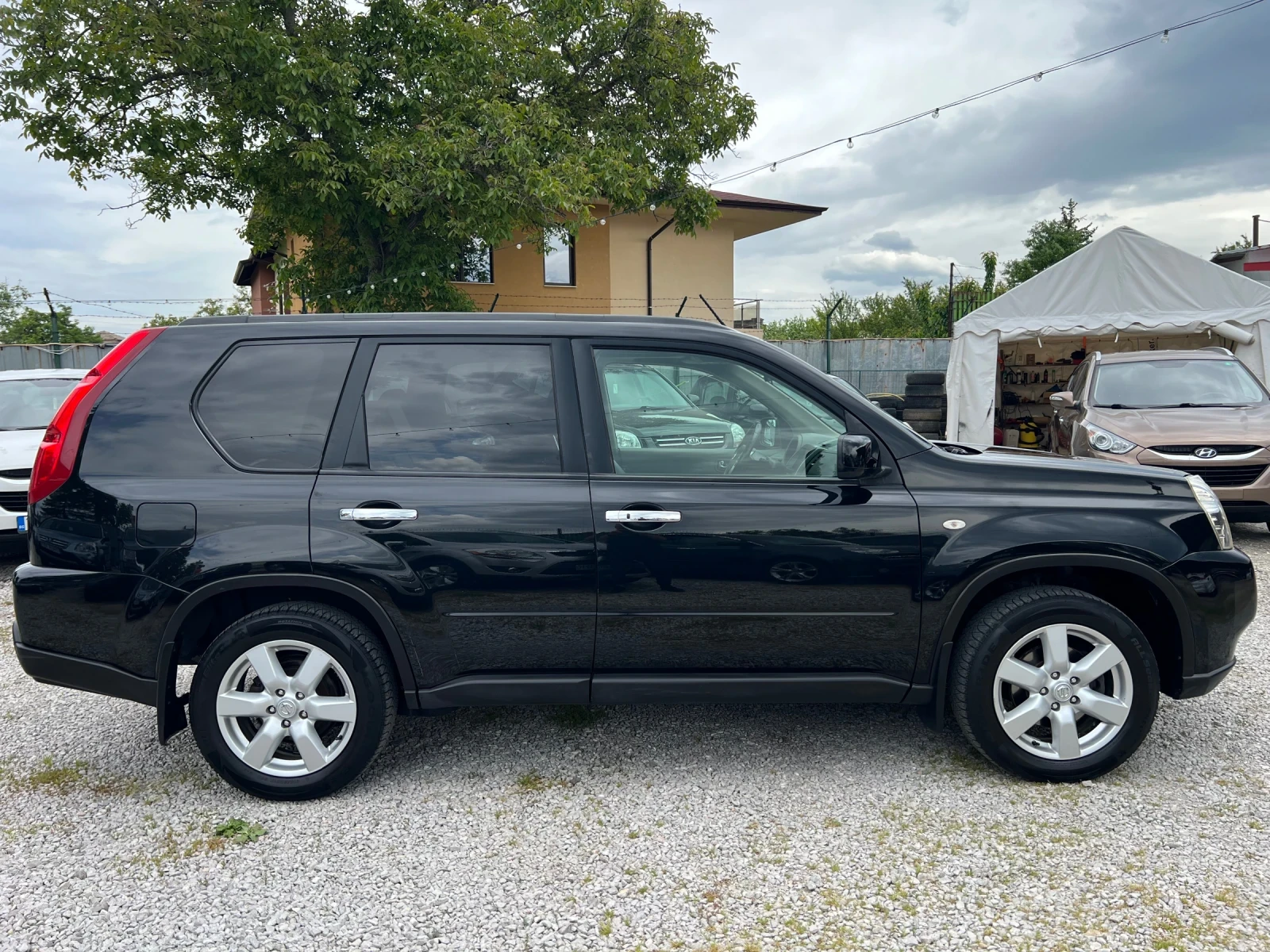 Nissan X-trail 2.5i* 4x4* ШВЕЙЦАРИЯ* КОЖА* НАВИГАЦИЯ* КАМЕРА*  - изображение 4