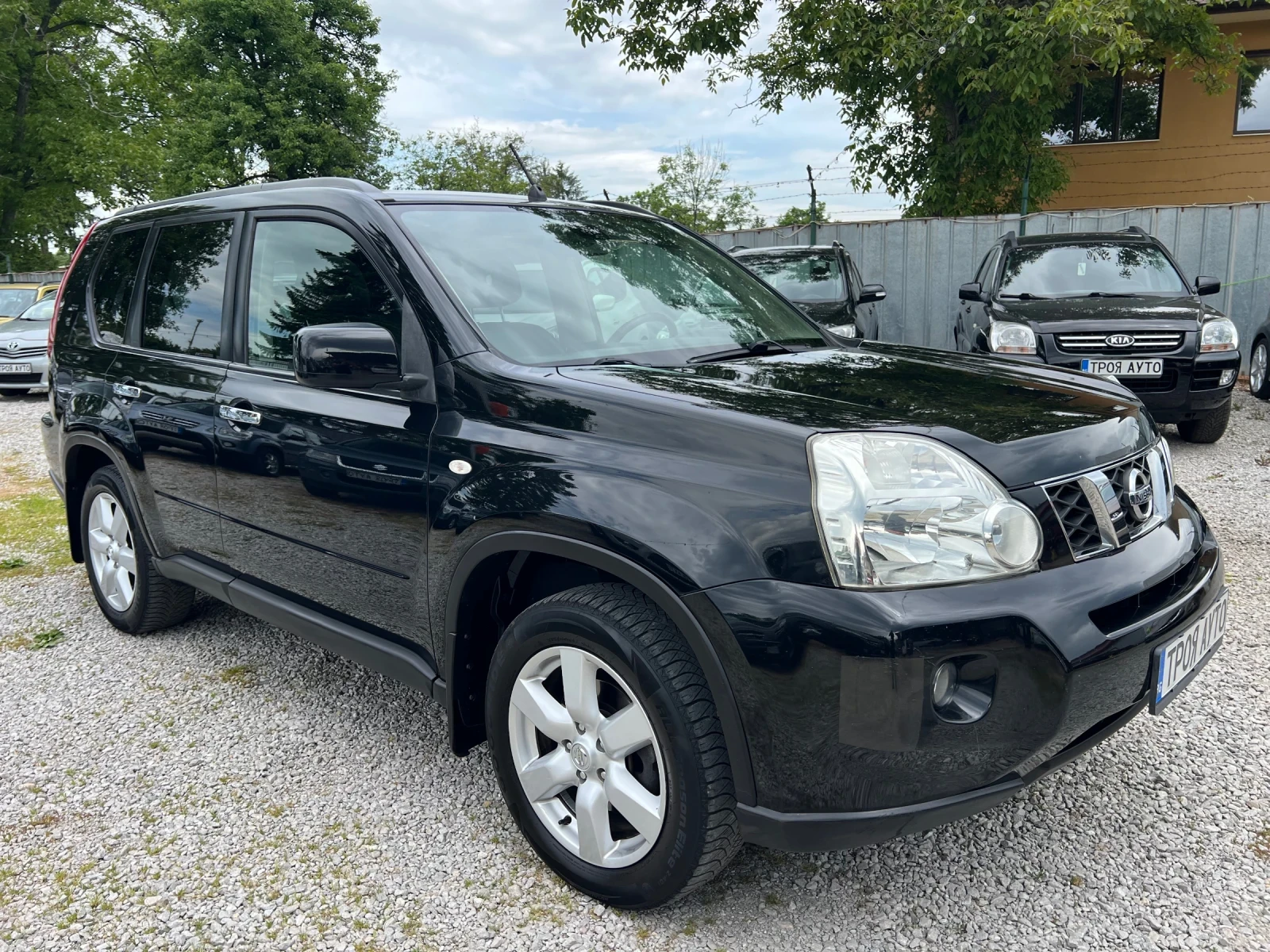 Nissan X-trail 2.5i* 4x4* ШВЕЙЦАРИЯ* КОЖА* НАВИГАЦИЯ* КАМЕРА*  - изображение 3