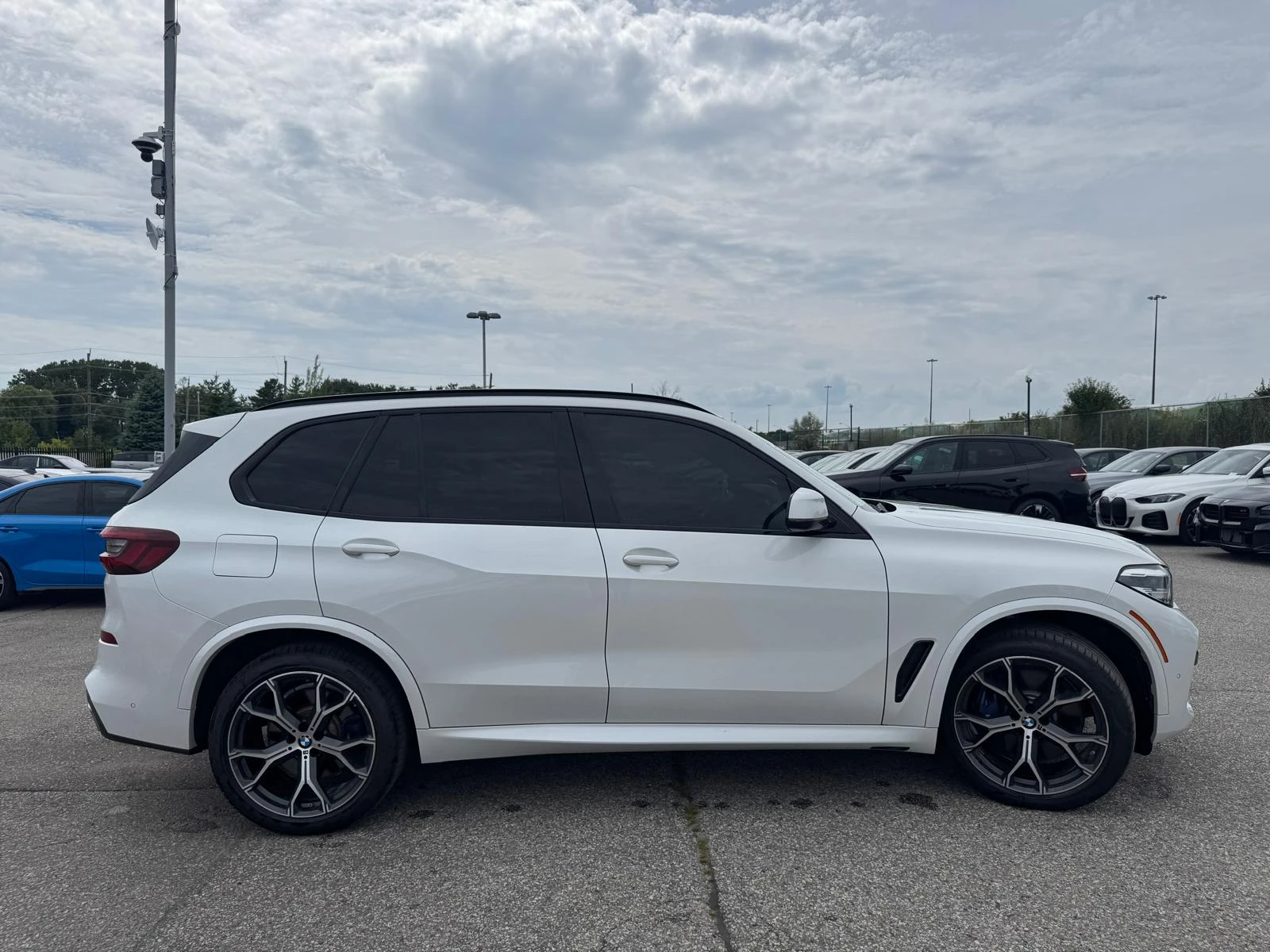 BMW X5 xDrive45e CARFAX АВТО КРЕДИТ  - изображение 5