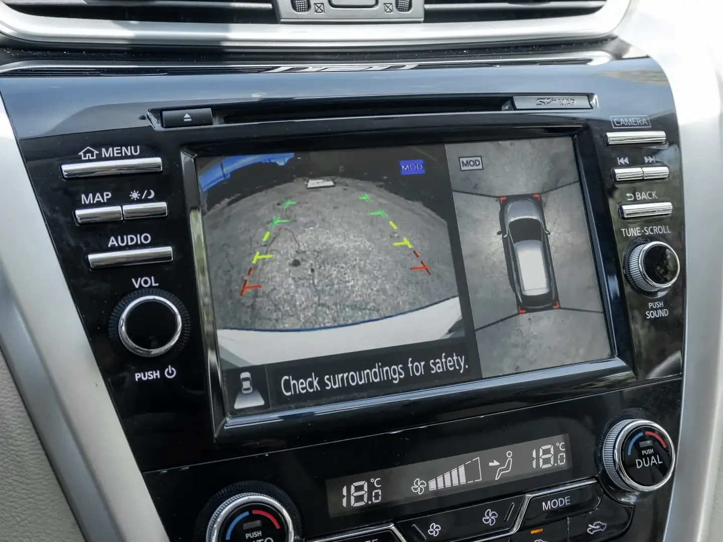 Nissan Murano SL AWD combines premium comfort, снимка 14 - Автомобили и джипове - 54881767