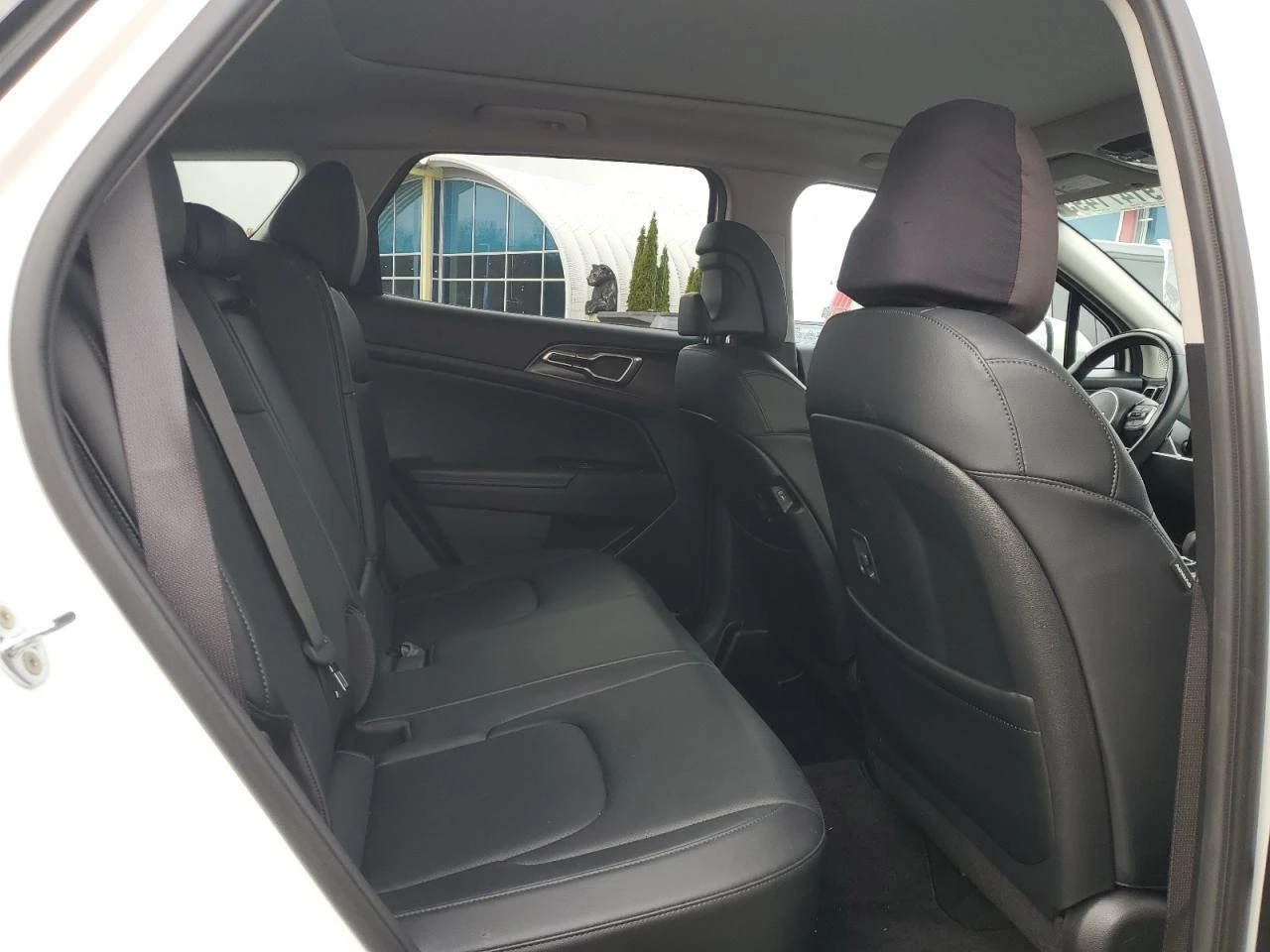 Kia Sportage 1.6l Ex, снимка 11 - Автомобили и джипове - 55074143