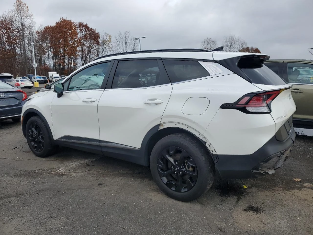 Kia Sportage 1.6l Ex, снимка 2 - Автомобили и джипове - 55074143
