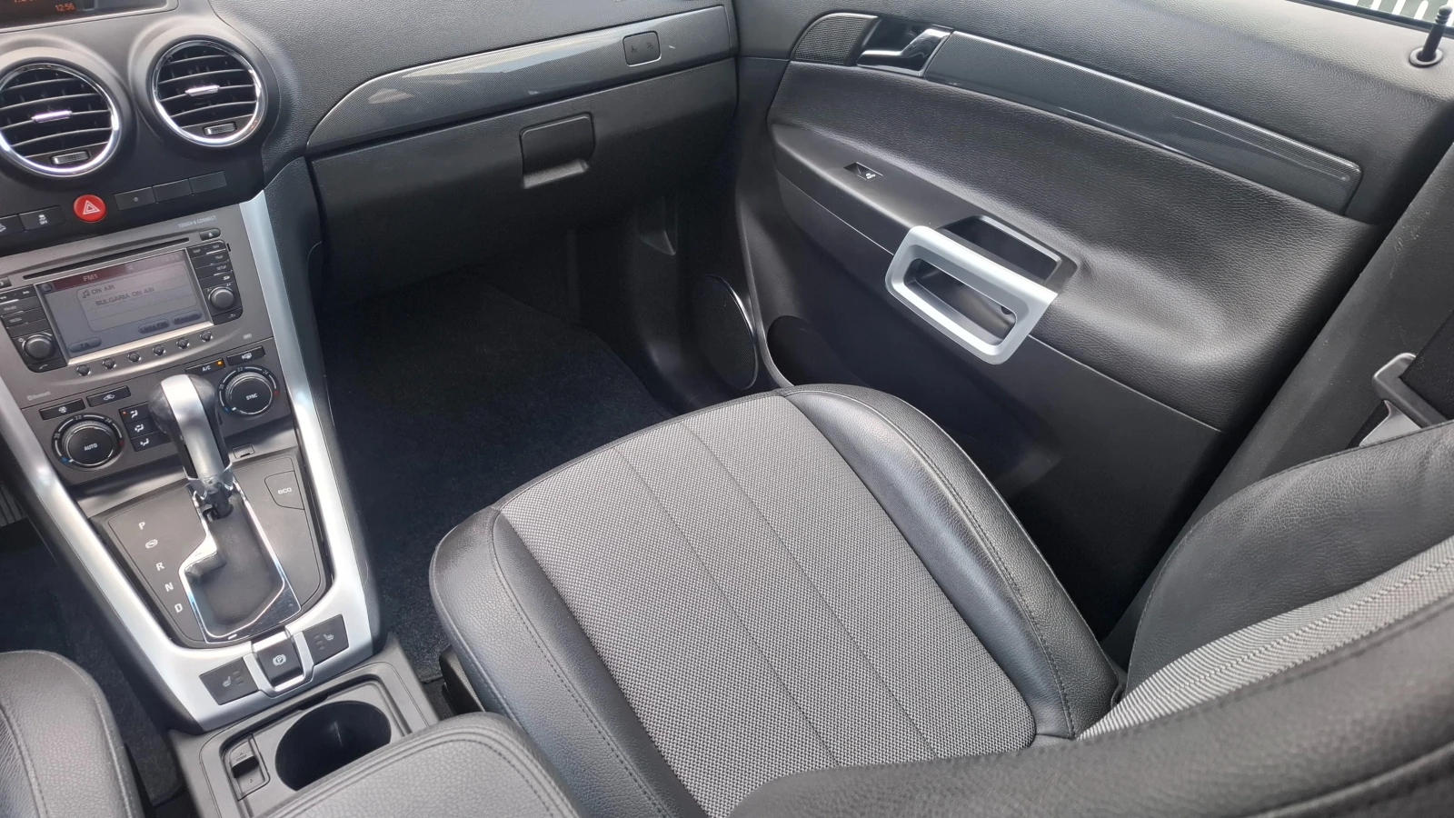 Opel Antara 2.2 CDTI 82хил км 4х4, снимка 13 - Автомобили и джипове - 55903452
