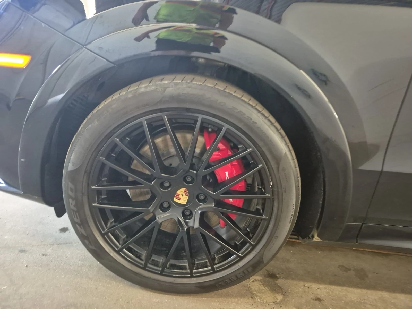 Porsche Cayenne  GTS | ПАНОРАМА | 2 КЛЮЧА, снимка 7 - Автомобили и джипове - 55999851