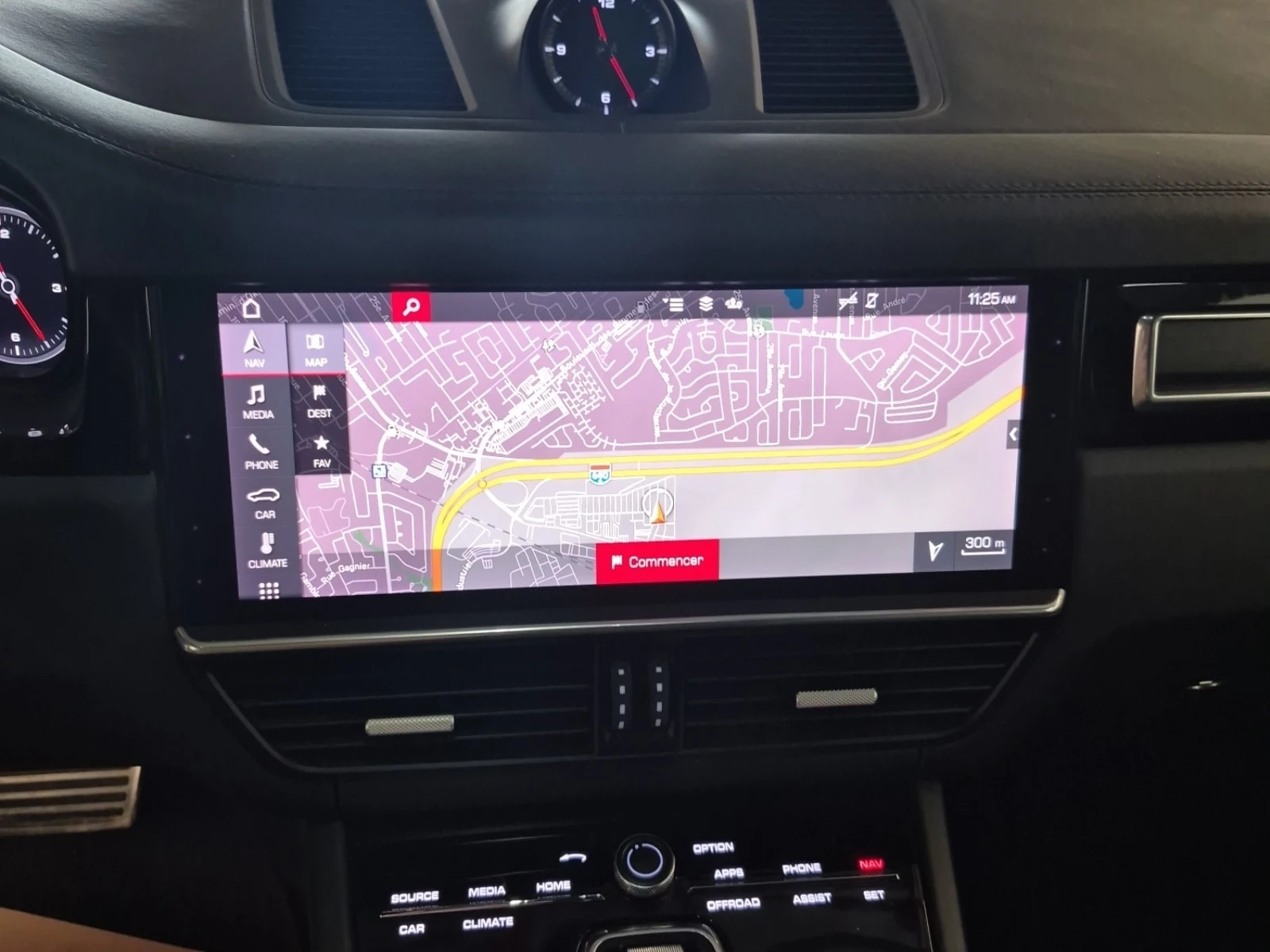 Porsche Cayenne  GTS | ПАНОРАМА | 2 КЛЮЧА, снимка 12 - Автомобили и джипове - 55999851