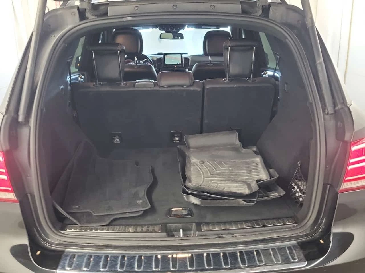 Mercedes-Benz GLE 500 * 550 * CARFAX * , снимка 13 - Автомобили и джипове - 56219315