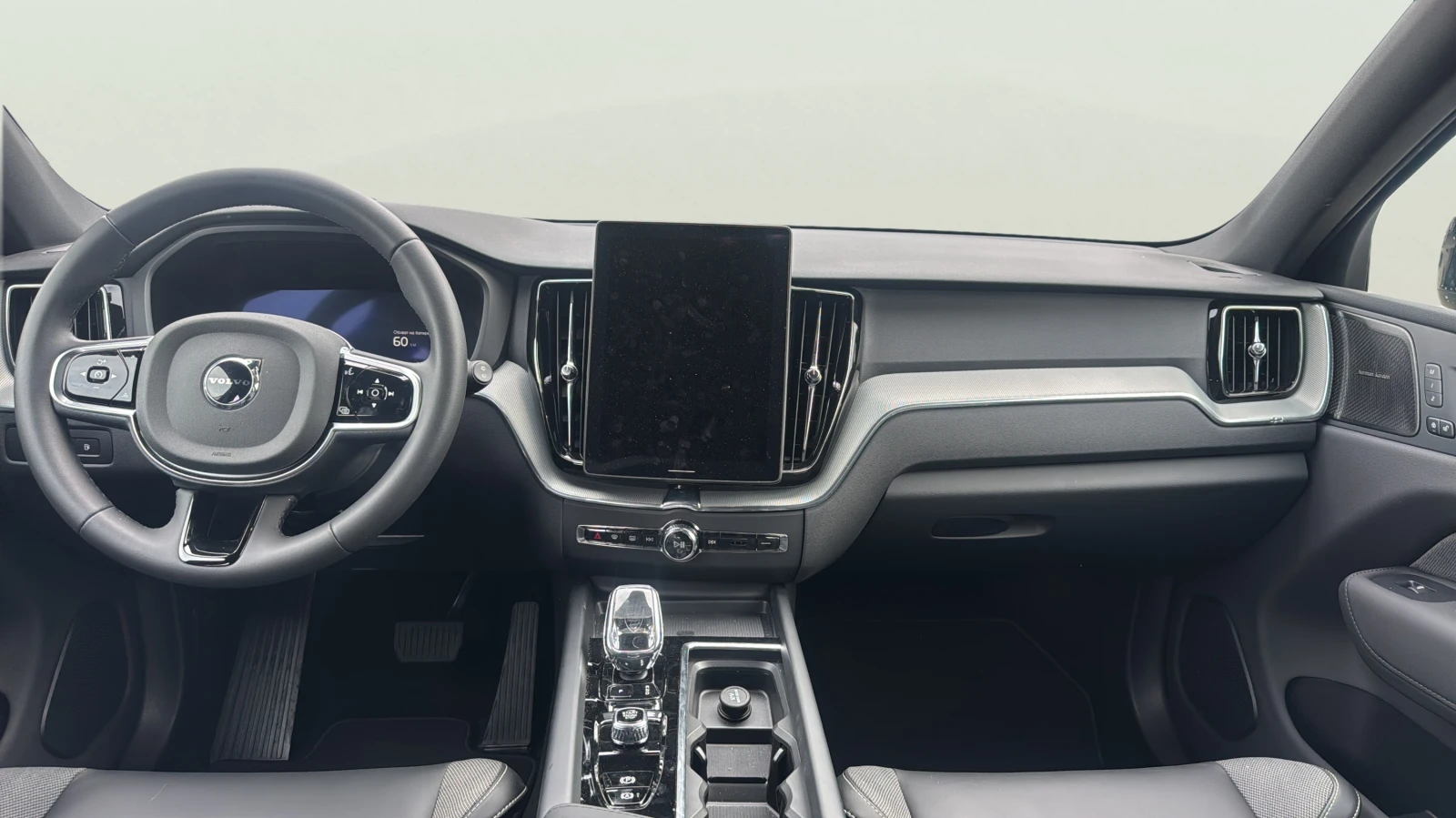 Volvo XC60 2.0 T8 Phev, снимка 9 - Автомобили и джипове - 56537321