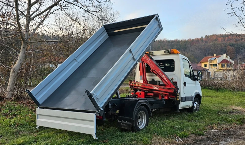 Iveco 3512 Самосвал с кран, снимка 9 - Бусове и автобуси - 48031622