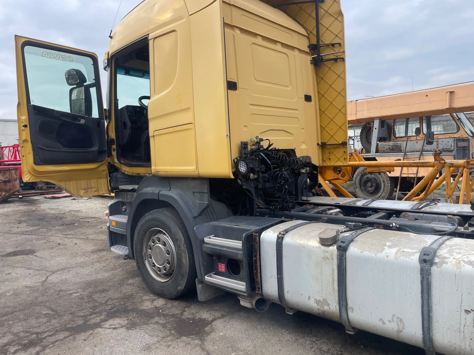 Scania R 420, снимка 5 - Камиони - 54014082