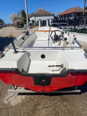 Лодка Собствено производство Италиянска лодка  | Auto.bg — изображение 3