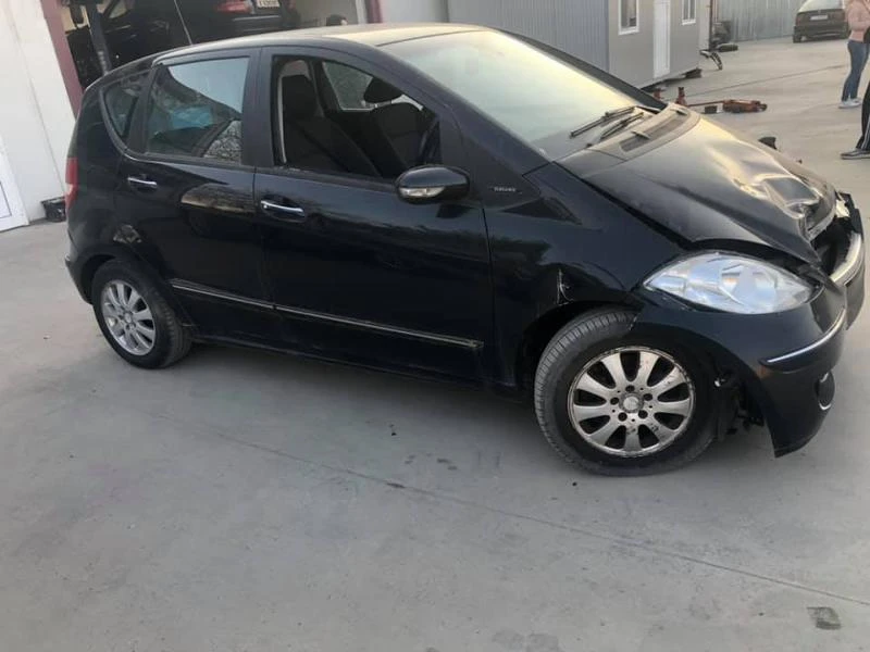 Трансмисия за Mercedes-Benz A 180, снимка 1 - Части - 25269012