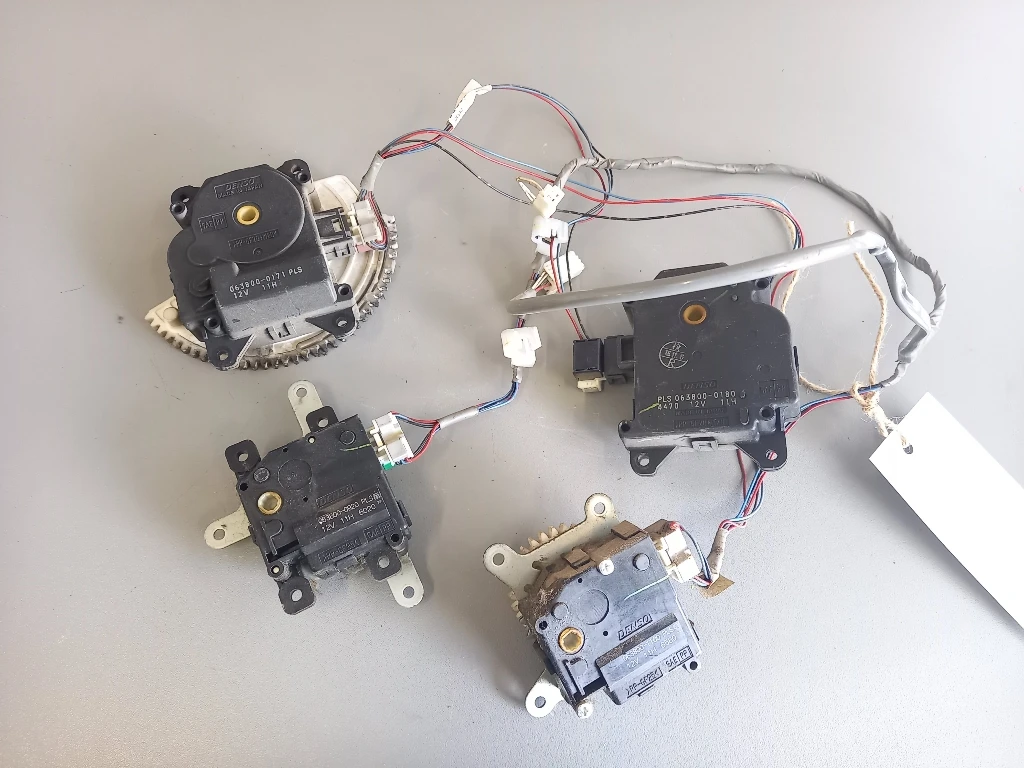 �� ����� ����� ������� ������ ���4 2.2� (�) | Mobile.bg � ����������� 1