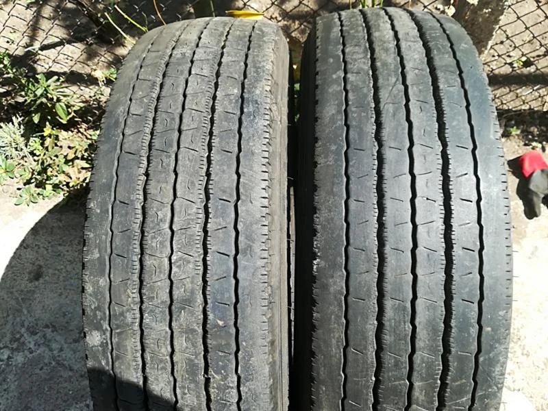 Гуми Летни 205/75R17.5, снимка 1 - Гуми и джанти - 41999143